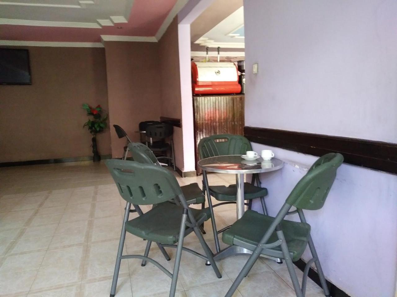 Caron Pension Baher Dar Extérieur photo